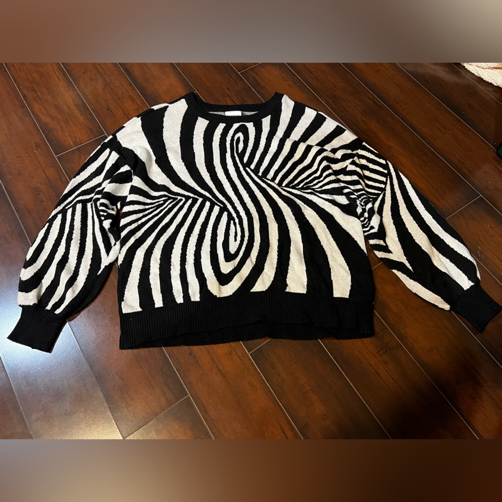 Hollister sweater crewneck